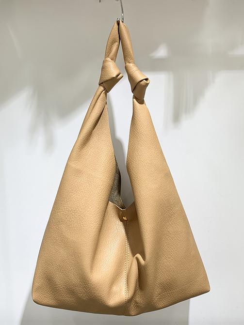 Retro | Soft Leather Shoulder Bag