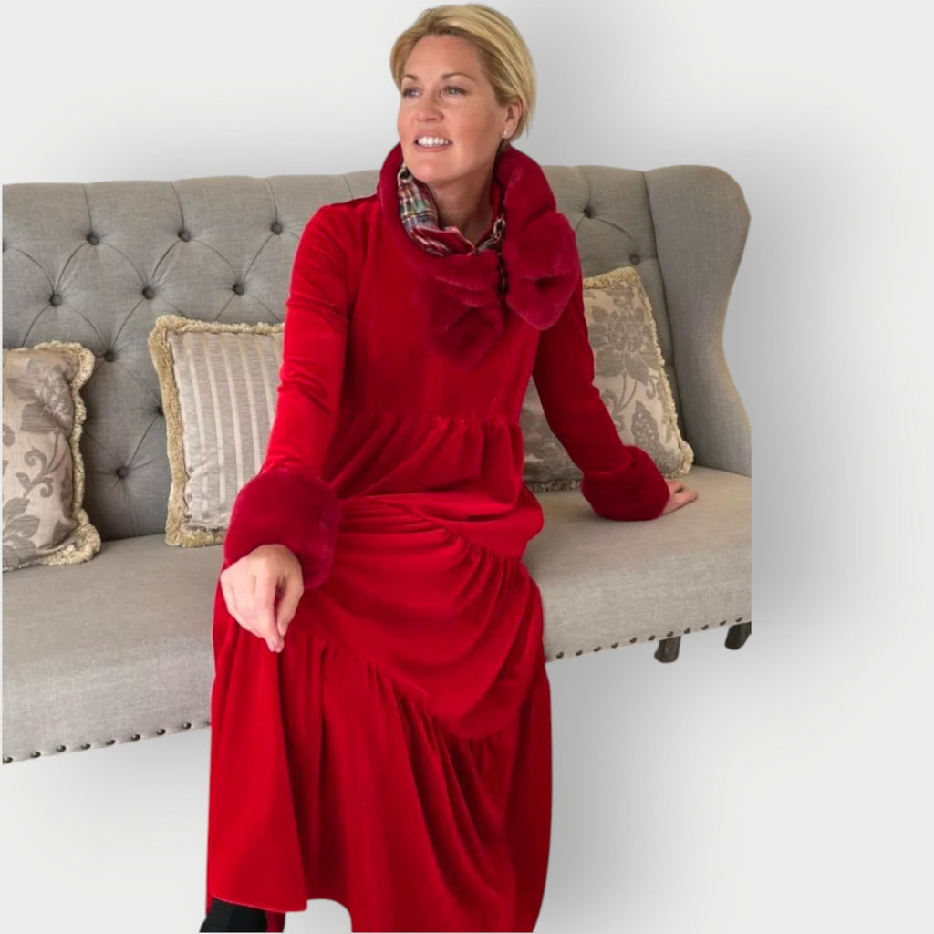 Manerea - Red Velvet Tiered Dress