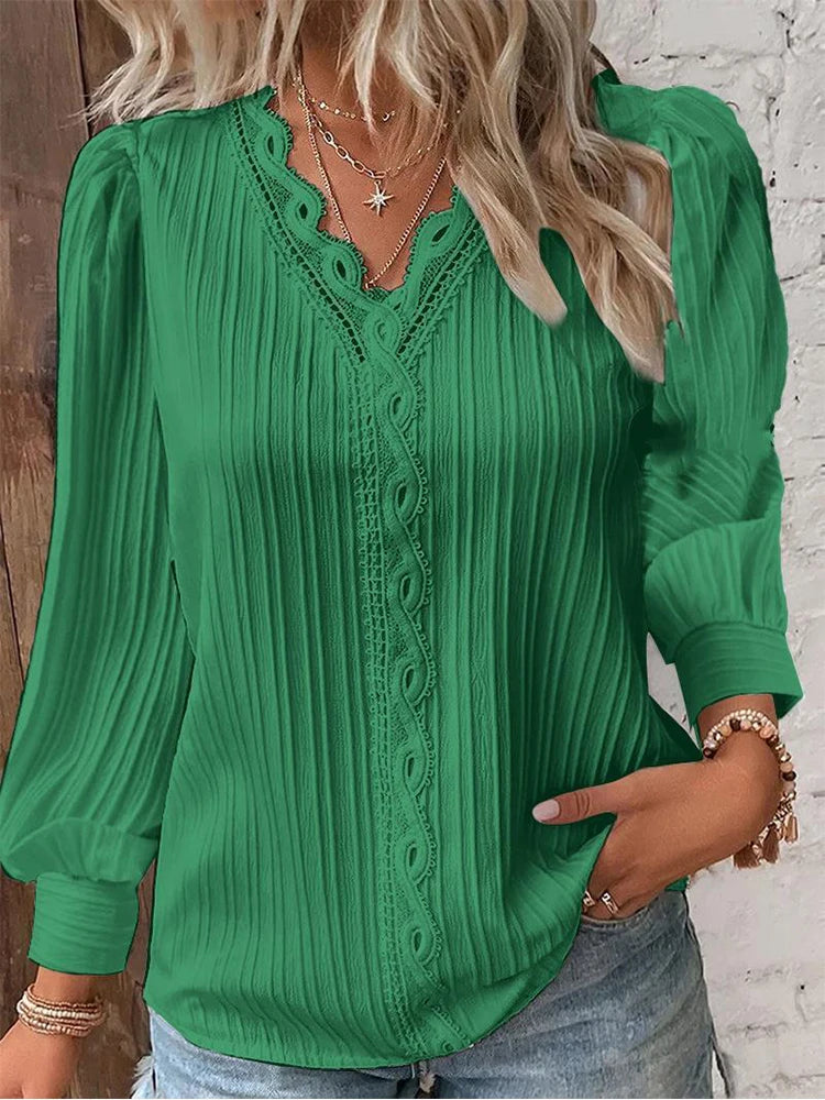 Cathrine | Blouse with Long Sleeves and V-Neck