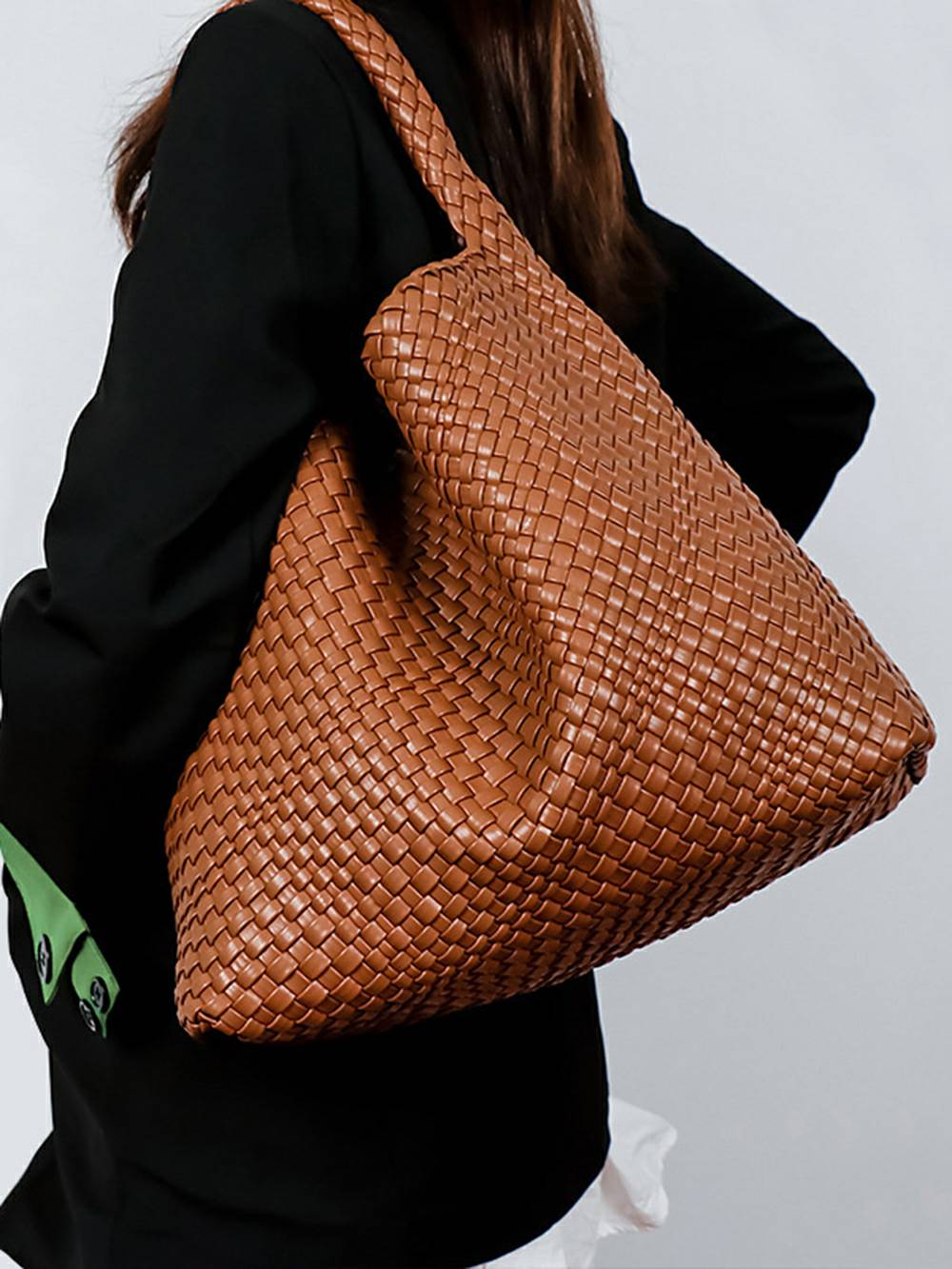 Recycled Vegan Intrecciato | Shoulder Bag