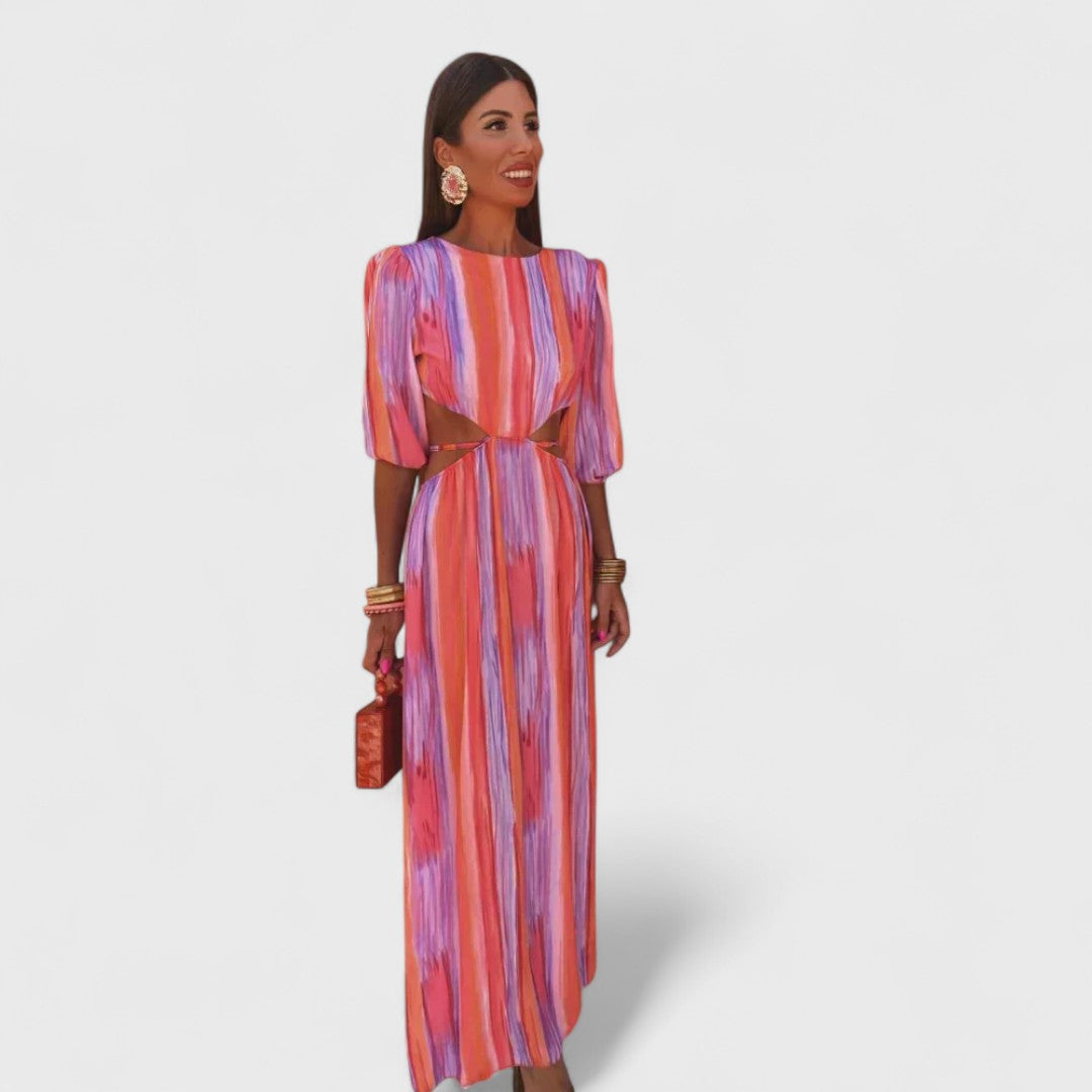 Martina - Elegant cloth with cuts