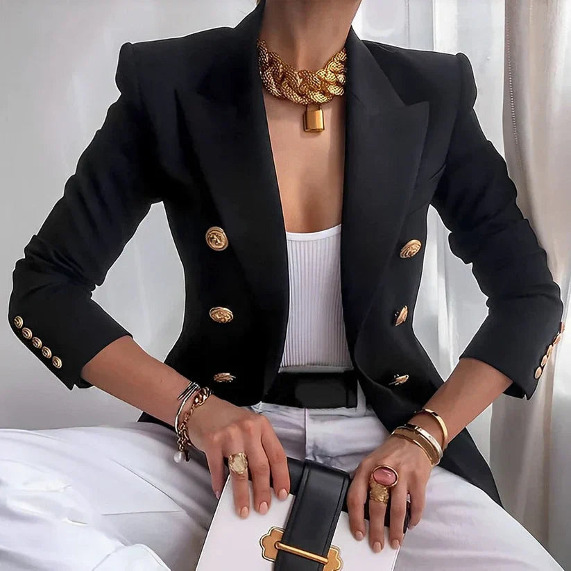 Adele – Timeless Elegance in a Feminine Blazer